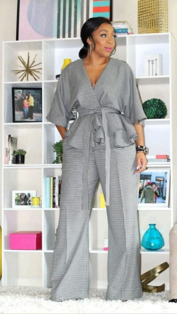 2 Piece Set - Pants and Tops For Ladies