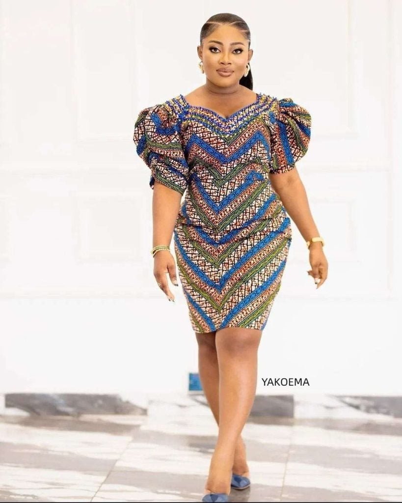 20 PHOTOS: Latest African dress styles for women