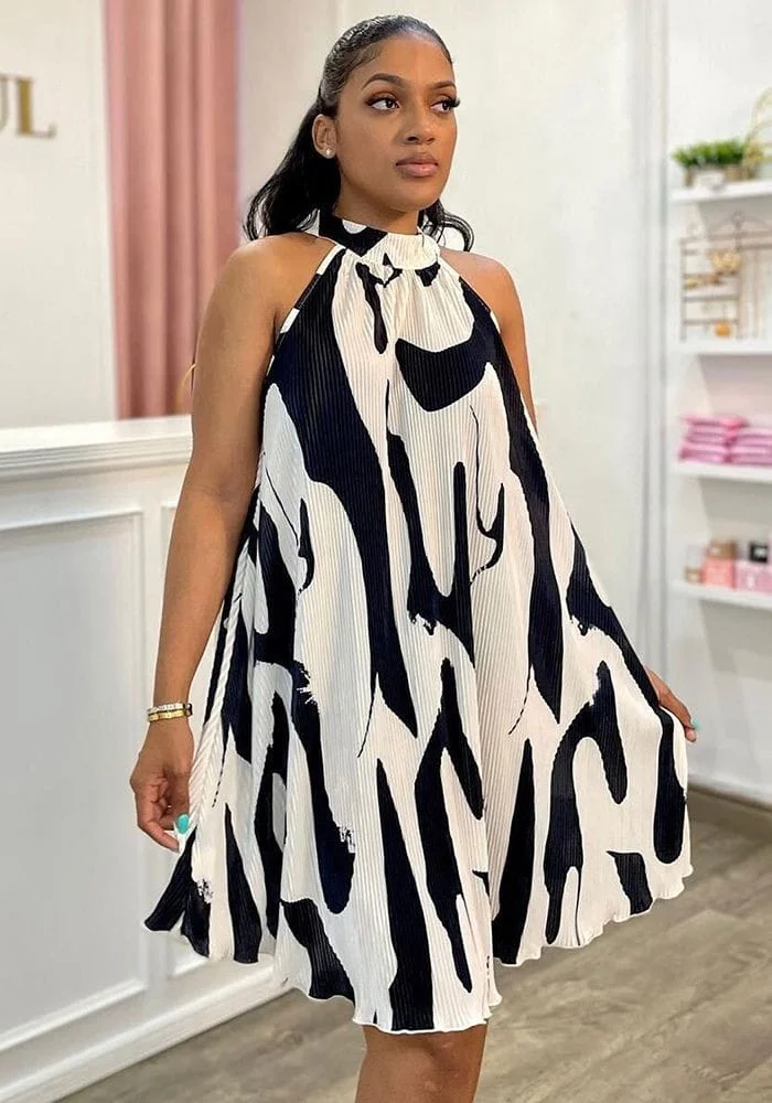 30 PHOTOS: Simple but chic fashion collection of style for ladies