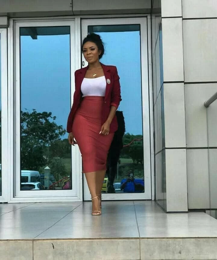 See These 100 Pictures of Serwaa Amihere's Fashion Style Inspirations