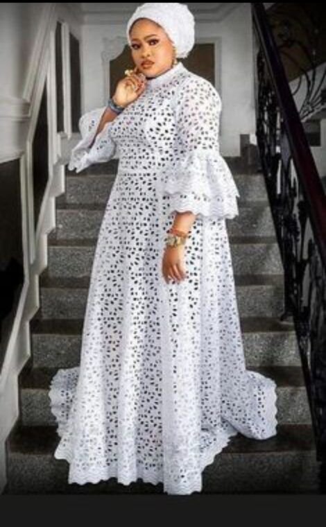 20+ PHOTOS White lace styles for women