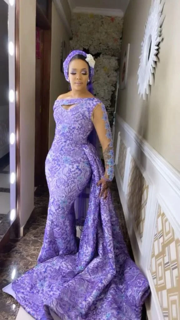 28 Lace styles and Asoebi styles for women