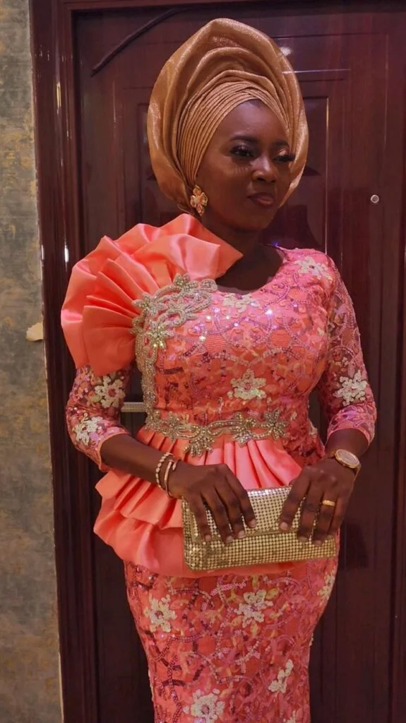 28 Lace styles and Asoebi styles for women