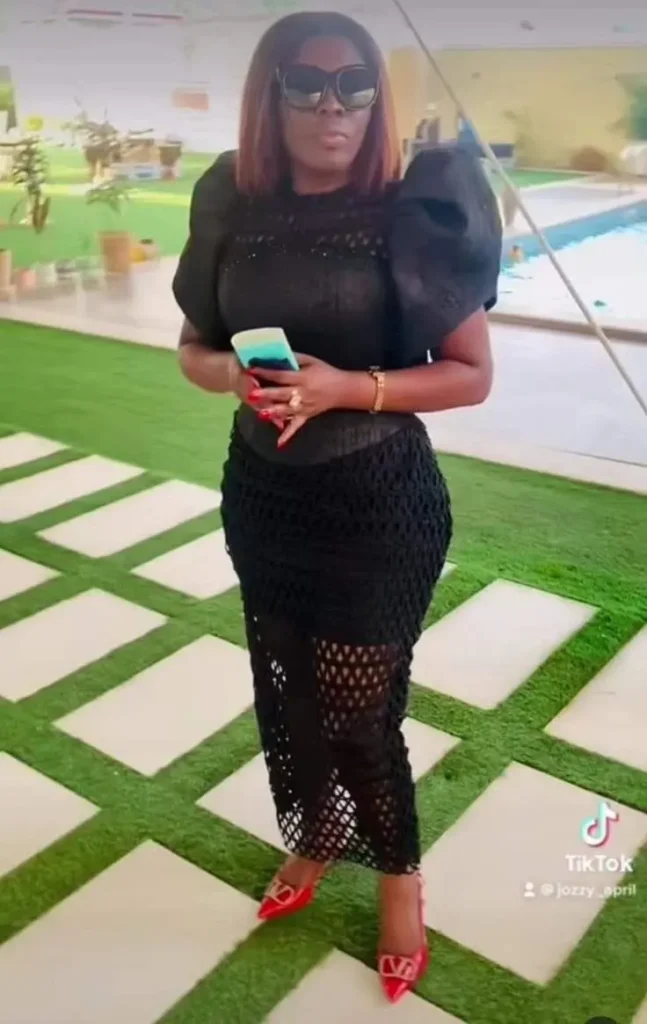 Latest African Dress Styles For Funerals