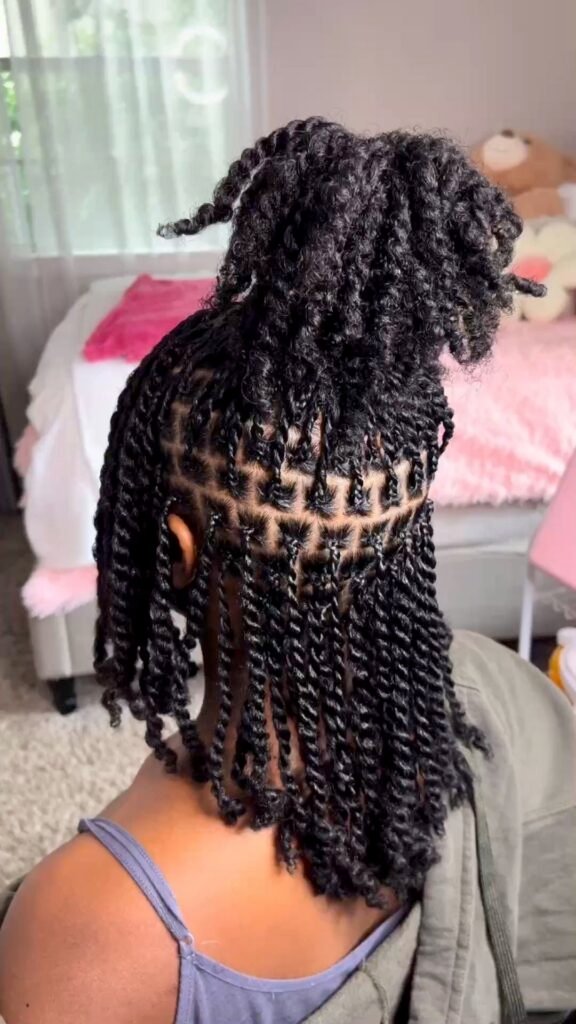 20 PHOTOS Senegalese twists styles + Hot twist hairstyles 