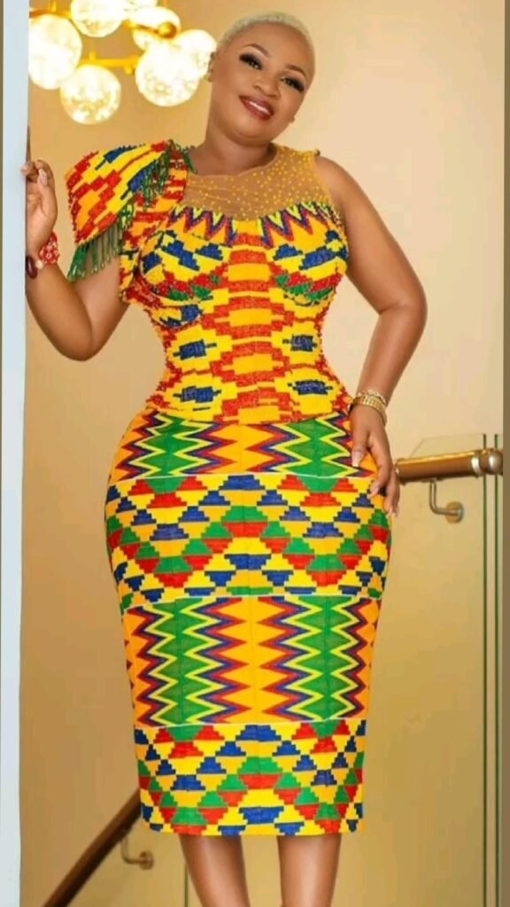 20 PHOTOS: African Kente wedding dress ideas + Ghanaian Kente fashion trends