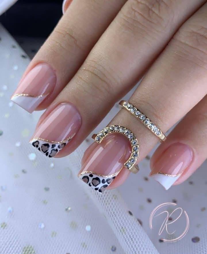 20 PHOTOS Engagement nail designs to show off your ring