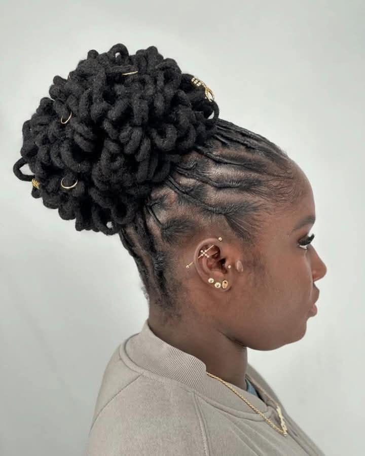 20 PHOTOS High-fashion dreadlocks seen on the runway