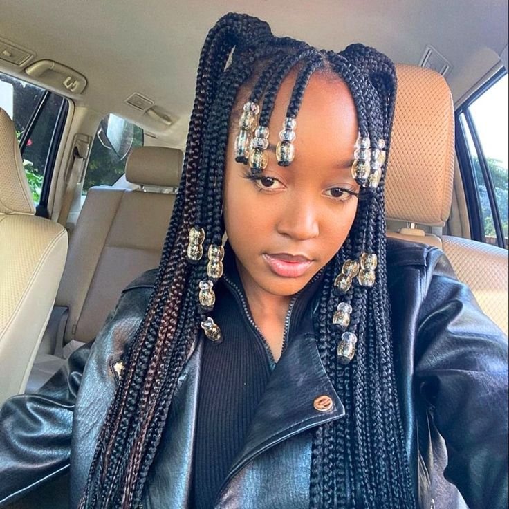 20 PHOTOS Exclusive Hairstyles for Celebrities