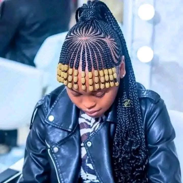 20 PHOTOS Face-framing Hairstyles for all Face shapes