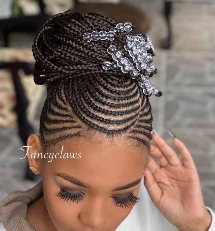 20+ PHOTOS: Exclusive hairstyles for parties